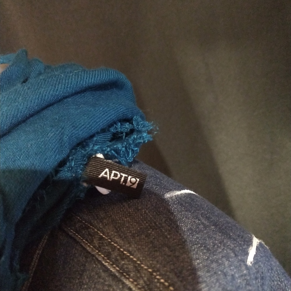 Infinity scarf - Picture 3 of 3